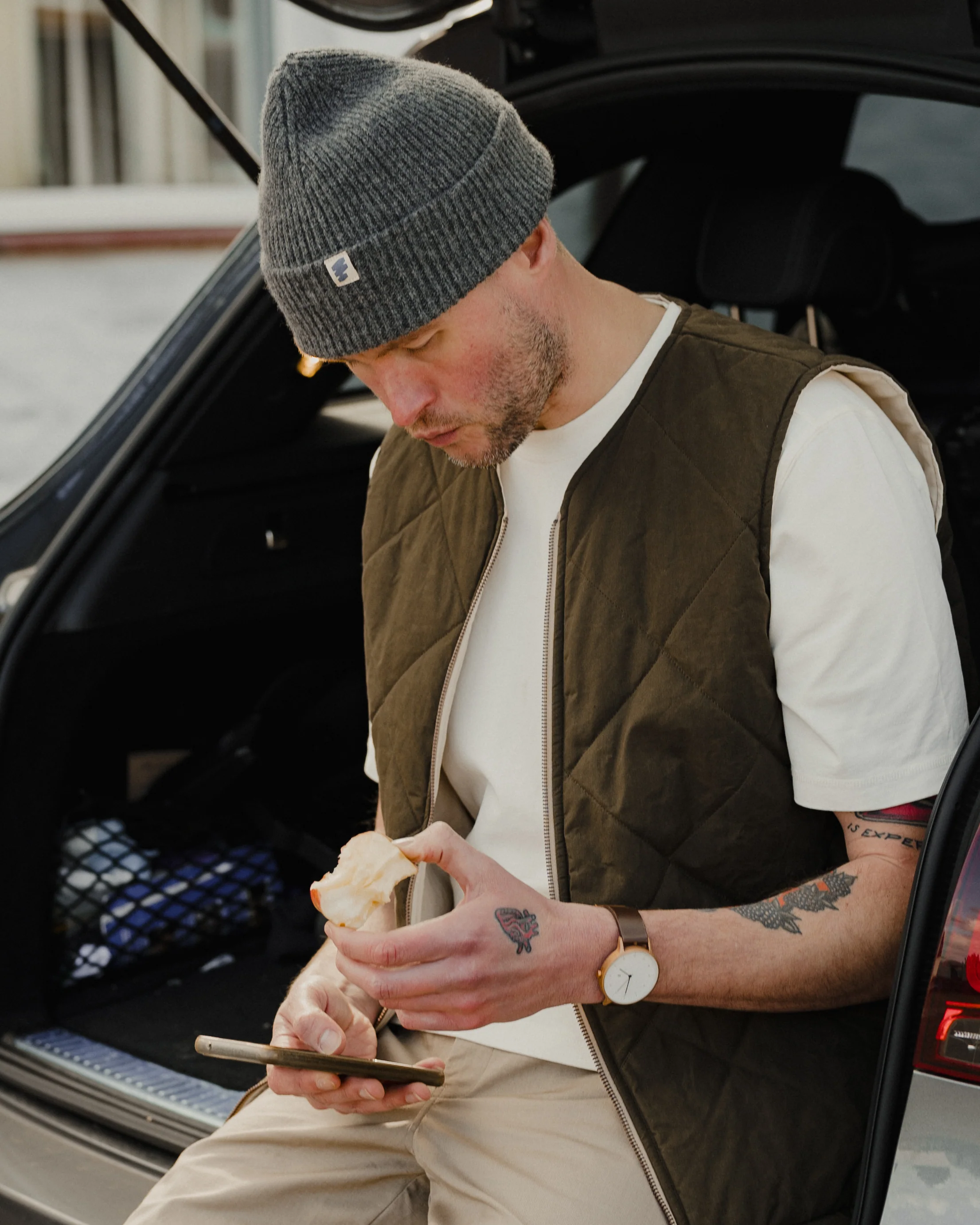 EAGLESHAM VEST - Image 6